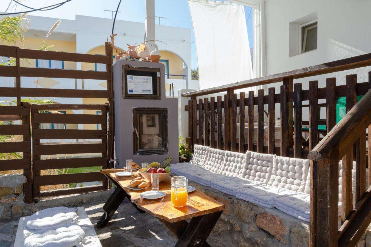 Christos Studios And Family Apartments Stegna ภายนอก รูปภาพ