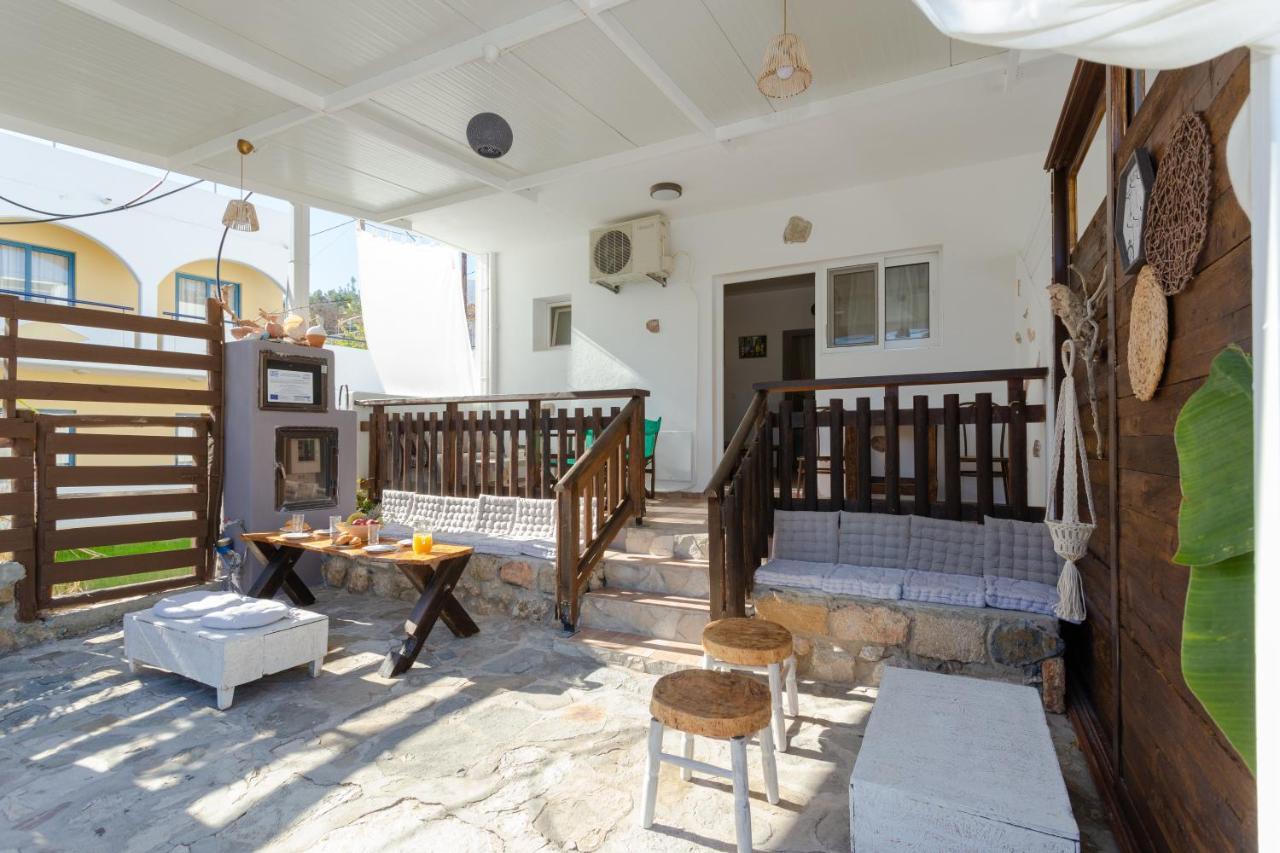 Christos Studios And Family Apartments Stegna ภายนอก รูปภาพ
