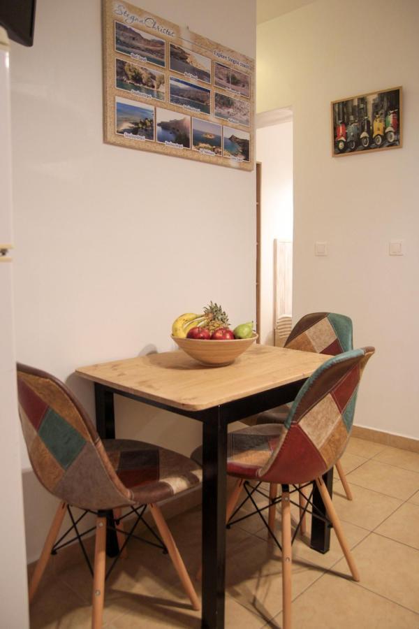 Christos Studios And Family Apartments Stegna ภายนอก รูปภาพ