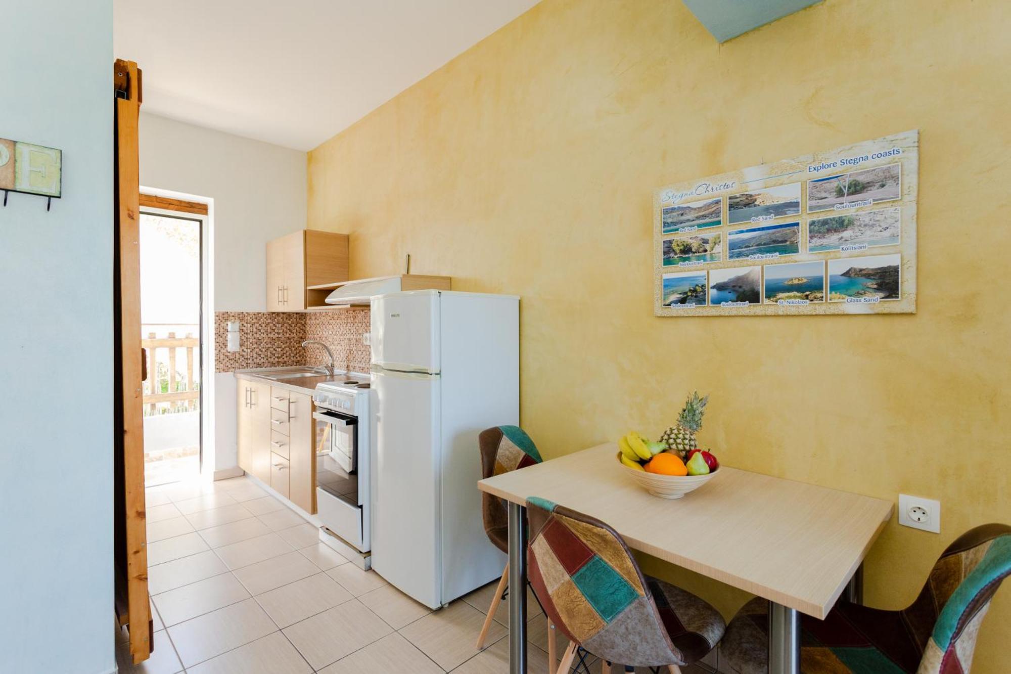 Christos Studios And Family Apartments Stegna ห้อง รูปภาพ